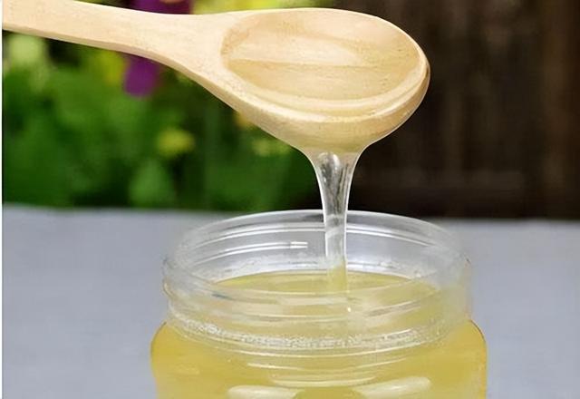 沙棘蜂蜜水的功效和作用（白醋蜂蜜水的功效和作用）